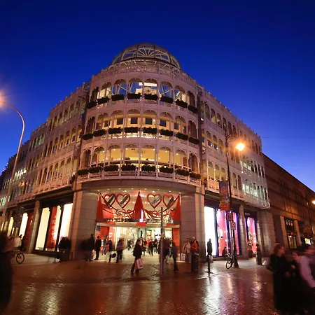 公寓 Grand Canal Quay Sleeps 10 都柏林
